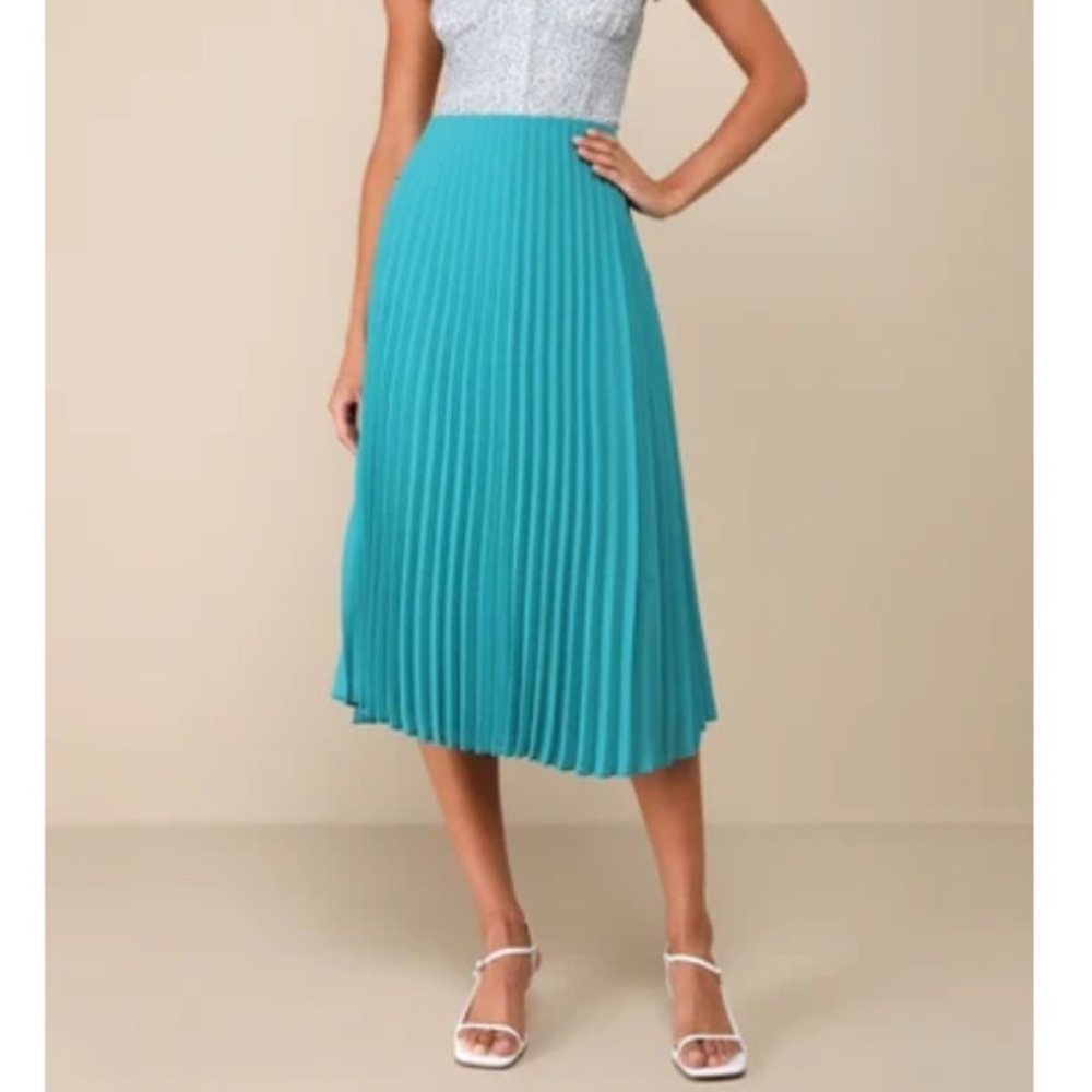 Turquoise skirt